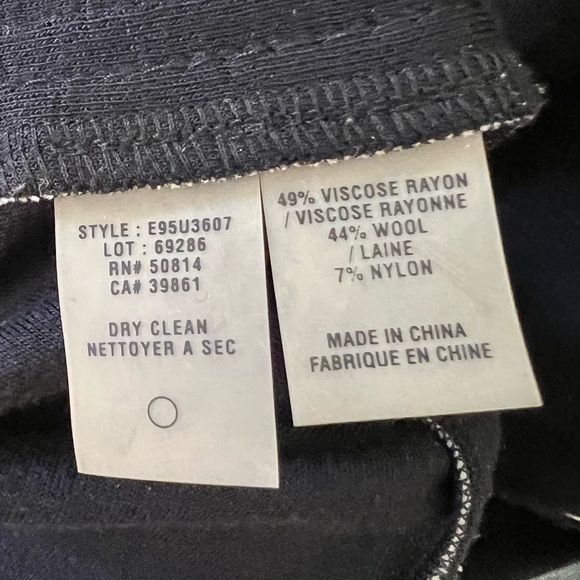 ELIE TAHARI $200 Black White Long-Sleeve Wool-Blend Crew Neck Knit Dress size S - Picture 10 of 11